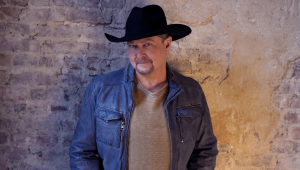 Image of Tracy Lawrence | Official BJCC Ticket + Hotel Packages